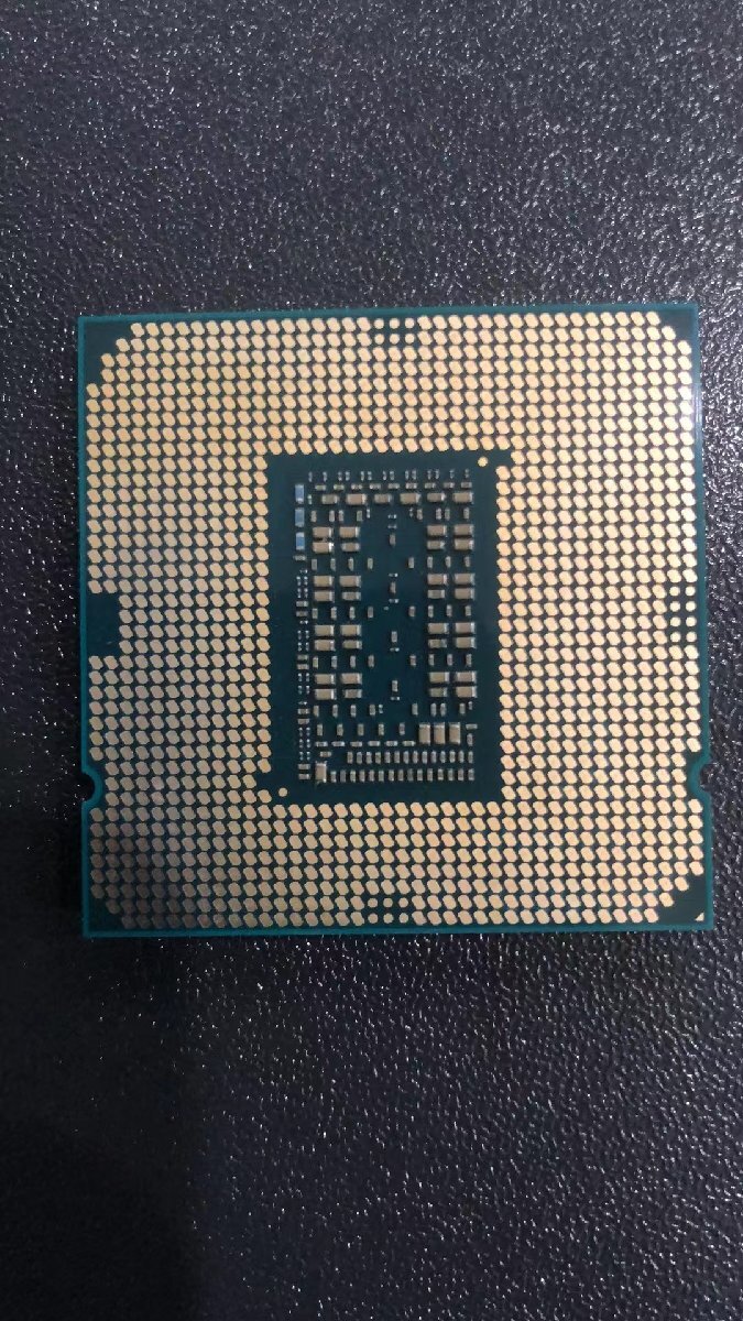 CPU インテル Intel Core I9-11900k プロセッサー 中古 動作未確認 ジャンク品 - A278の画像2