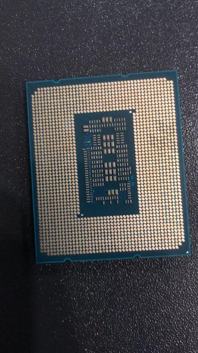 CPU インテル Intel Core I7-12700F プロセッサー 中古 動作未確認 ジャンク品 - A336の画像2