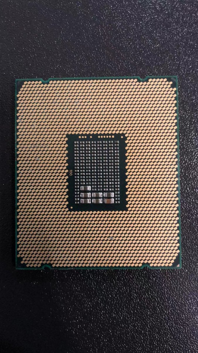 CPU インテル Intel XEON E5-2699 V4 プロセッサー 中古 動作未確認 ジャンク品 - A289の画像2