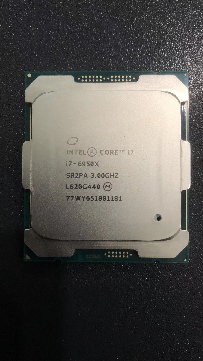 CPU インテル Intel Core I7-6950X プロセッサー 中古 動作未確認 ジャンク品 - A411_画像1