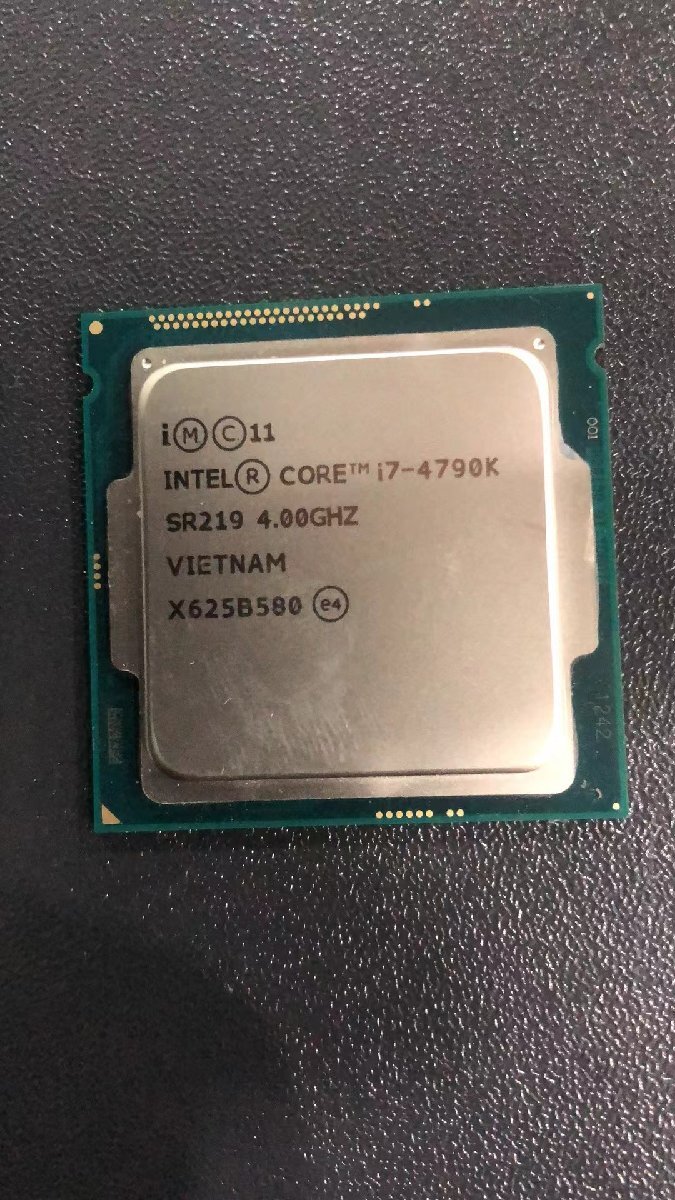 CPU インテル Intel Core I7-4790K プロセッサー 中古 動作未確認 ジャンク品 - A325の画像1