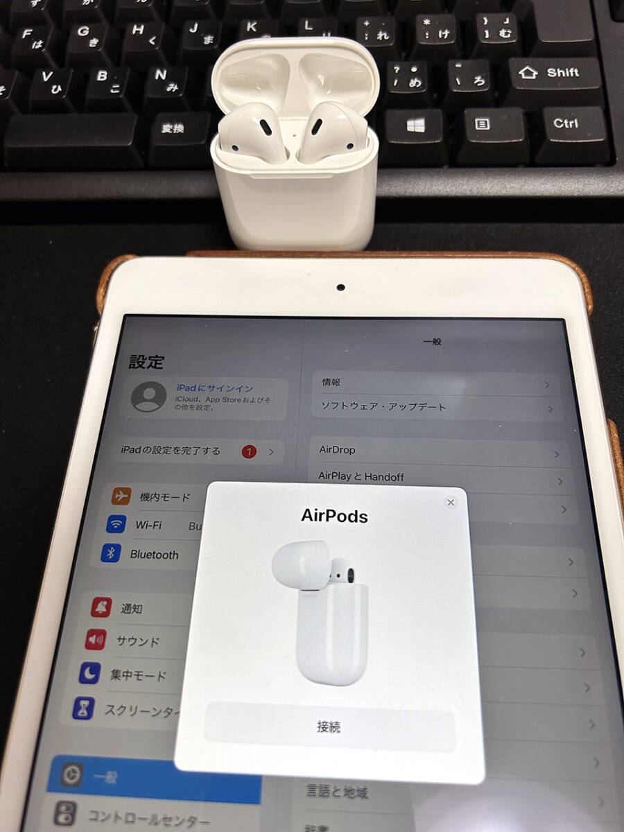 Apple AirPods（第一世代） A1602 MMEF2J/A ジャンク（右バッテリー劣化）_画像4