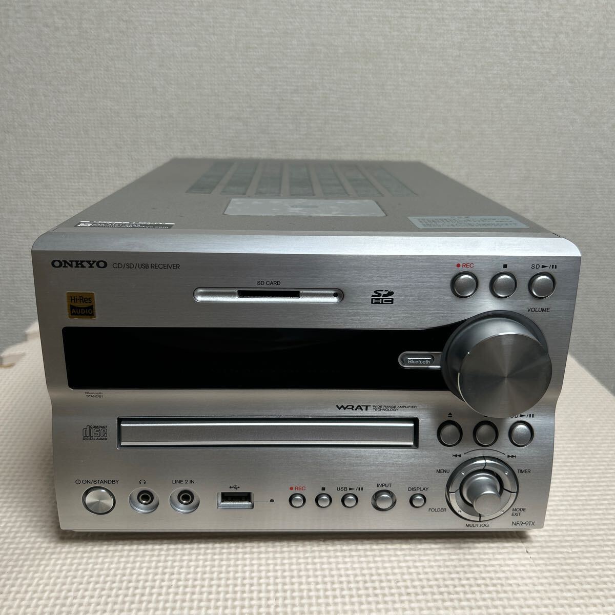 2019年製 中古 オンキヨー ONKYO CDレシーバー NFR-9TX(S) [ワイドFM対応 /Bluetooth対応 /ハイレゾ対応]_画像3
