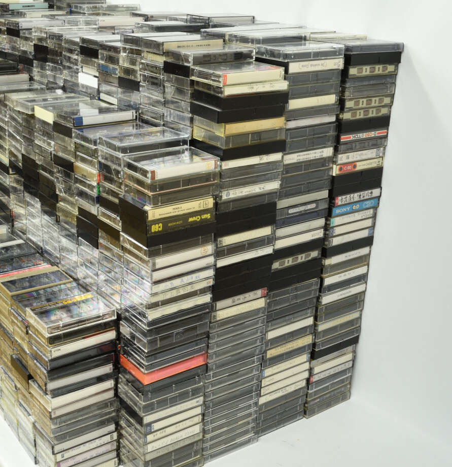 【TO】カセットテープ 大量 まとめて 約2500本以上 使用済　録音済 ハイポジ ノーマル SONY TDK DENON AXIA Maxell メーカー様々 現状品_画像3