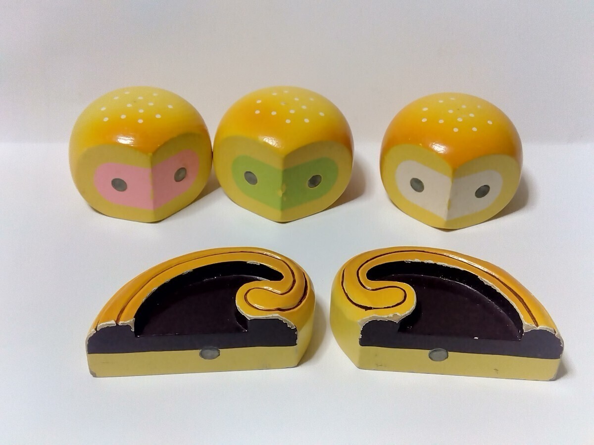 マザーガーデン 木製玩具　パン　お菓子　三色あん　クッキー　食べ物　マグネット仕様　2個セット　おままごと_画像3