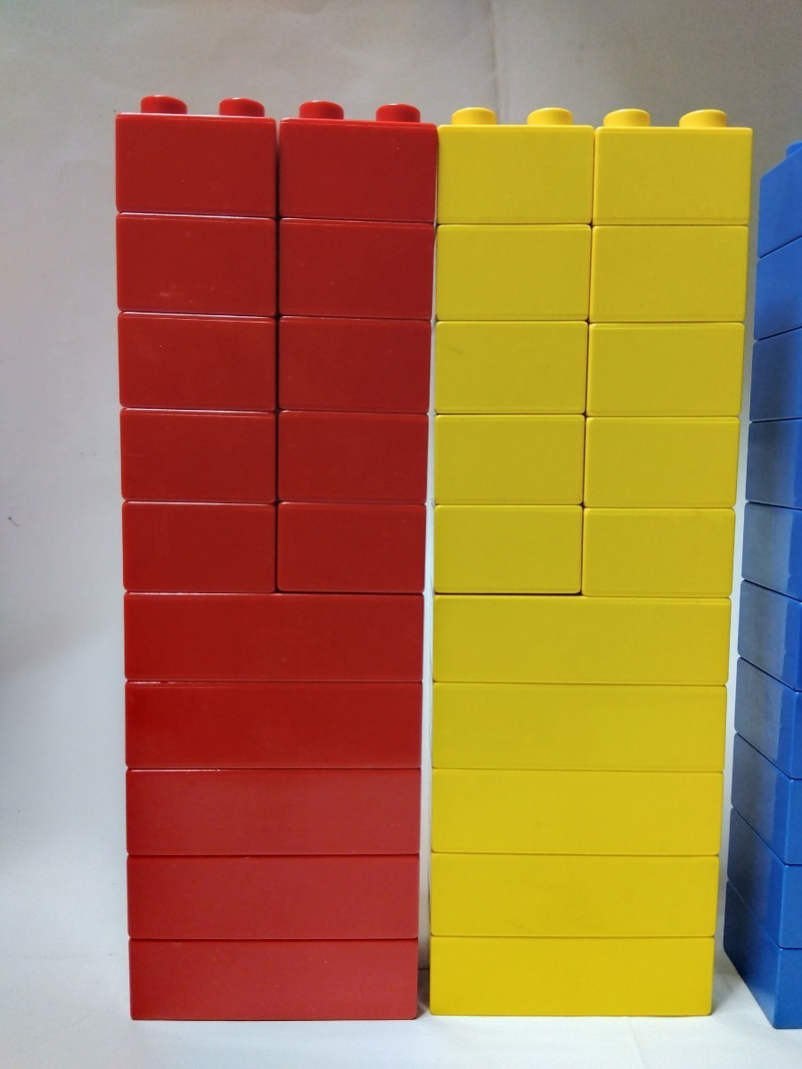 レゴデュプロ  基本ブロック 4色 赤、黄色、青、緑 2×2 各10個、2×4 各5個 計60個セットの画像2