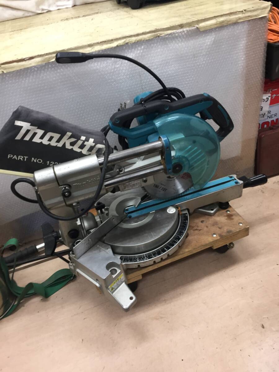 【引取限定】【中古品】makita(マキタ) 190㎜スライドマルノコ LS0717FL /ITC4F0TX7E64