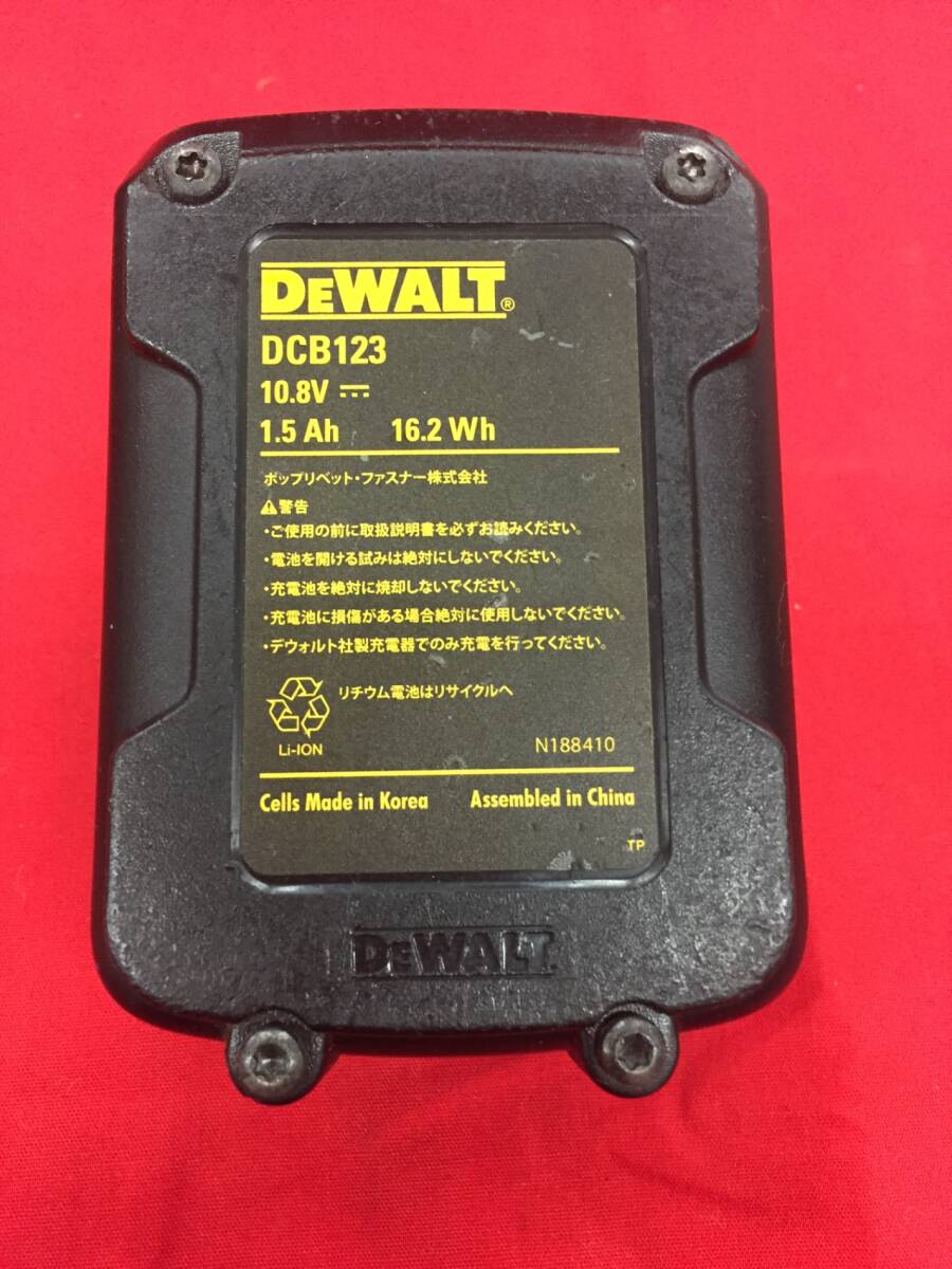 【中古品】DEWALT 10.8Vコードレスインパクトドライバー DCF815 本体+バッテリ1個 /ITQQ0GH7BNA0の画像8