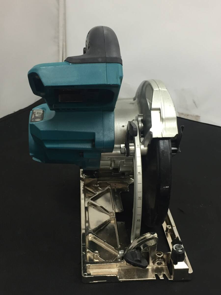 【中古品】makita(マキタ) 165㎜18v充電式マルノコ (本体のみ) HS631DZ /ITO0S48VO982の画像3