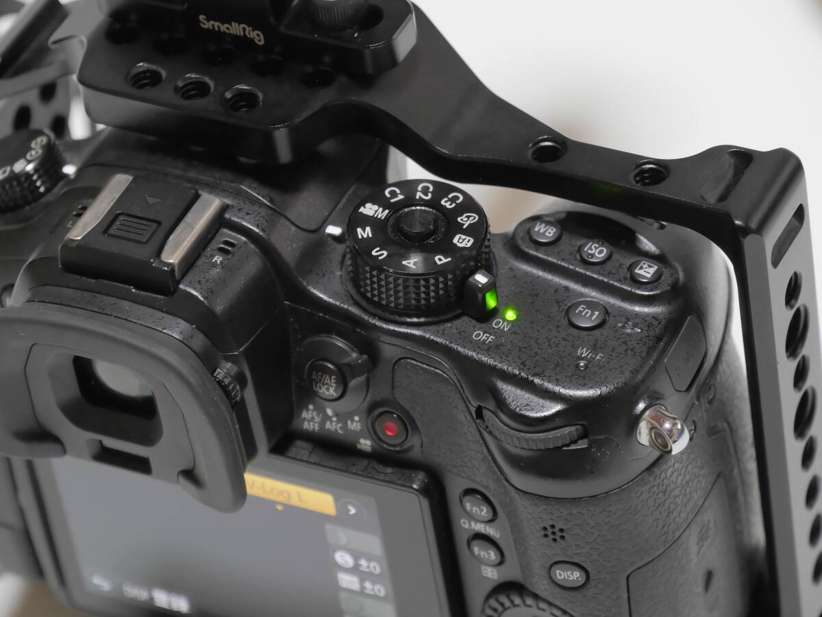 12410円 パナソニック LUMIX DMC-GH4 ボディのみ V-Log L拡張 12410円 パナソニック LUMIX DMC-GH4 ボディのみ V-Log L拡張