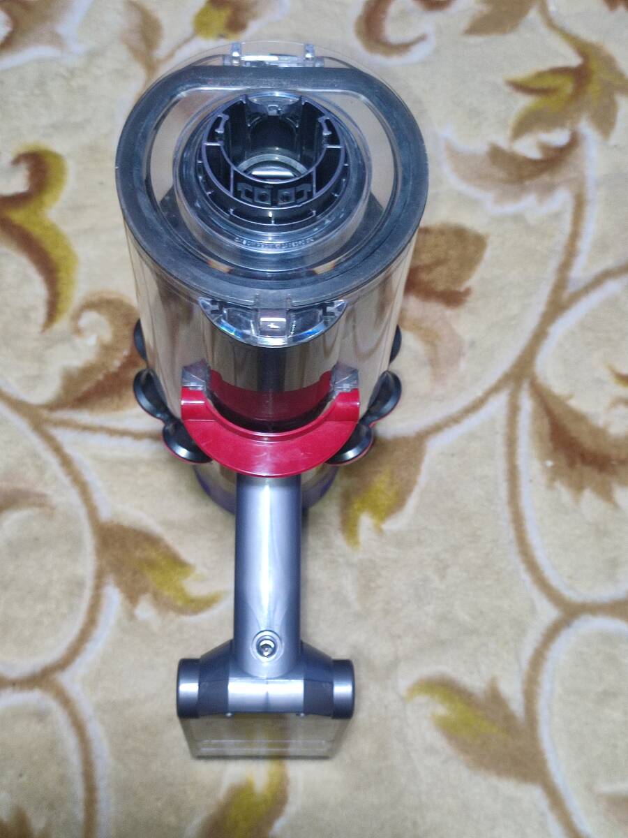 Dyson(ダイソン) コードレスクリーナー Dyson V10 Fluffy Black SV12 掃除機 連続約35分稼働確認 動作確認済品の画像8