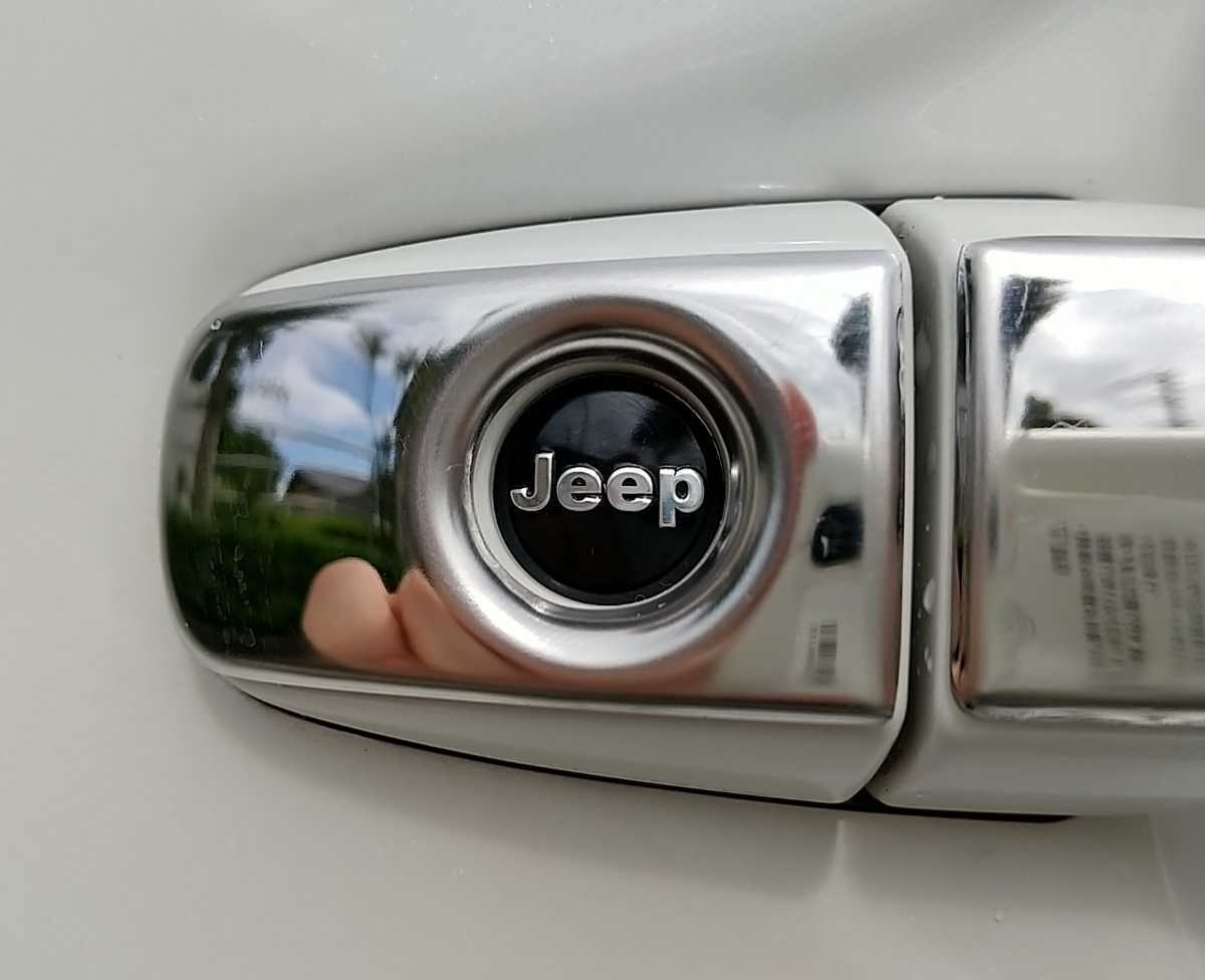 Jeep アルミ製 鍵穴ステッカー キーレス専用■クライスラージープ ラングラー グランドチェロキー コンパス レネゲード アンリミテッドの画像5