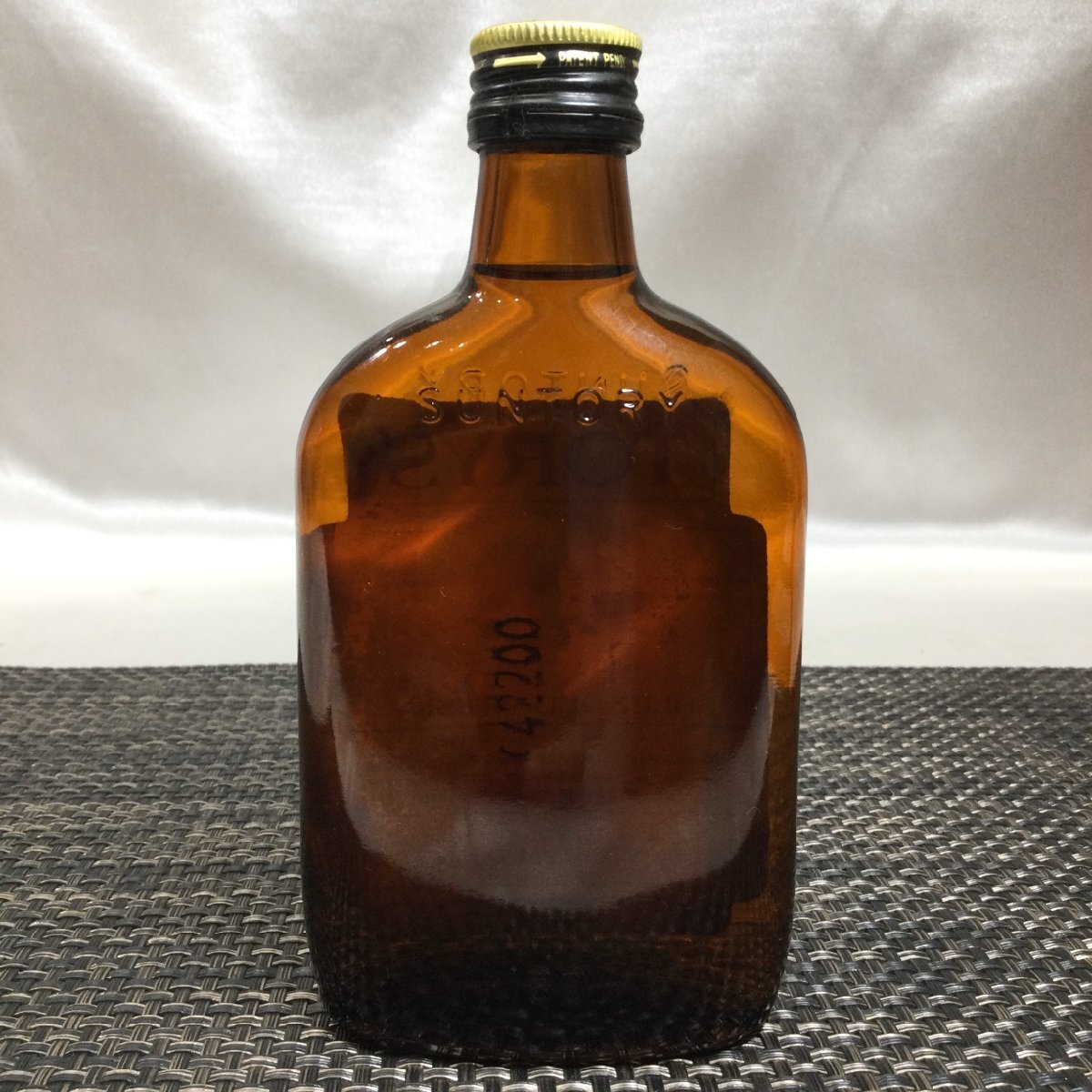 【お酒/未開栓/TO】- SUNTORY サントリー TORIS トリス EXTRA BLENDED WHISKY 180ml 37％ ウィスキー 古酒 MZ0415の画像2