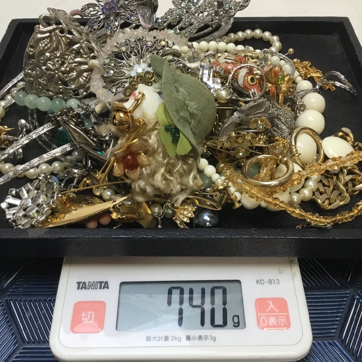 【ジャンク/中古現状品/CH】ネックレス イヤリング 髪留め その他 アクセサリー おまとめ 総重量740g 部品取り MZ0421/0003の画像9