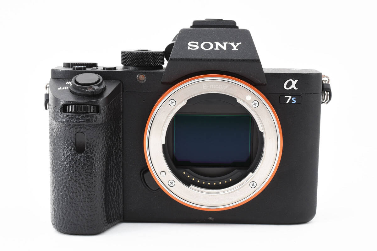 ショット数 4044回 SONY ソニー α7S II ボディ ILCE-7SM2 フルサイズミラーレス一眼カメラ バッテリー3個 (3841)の画像3