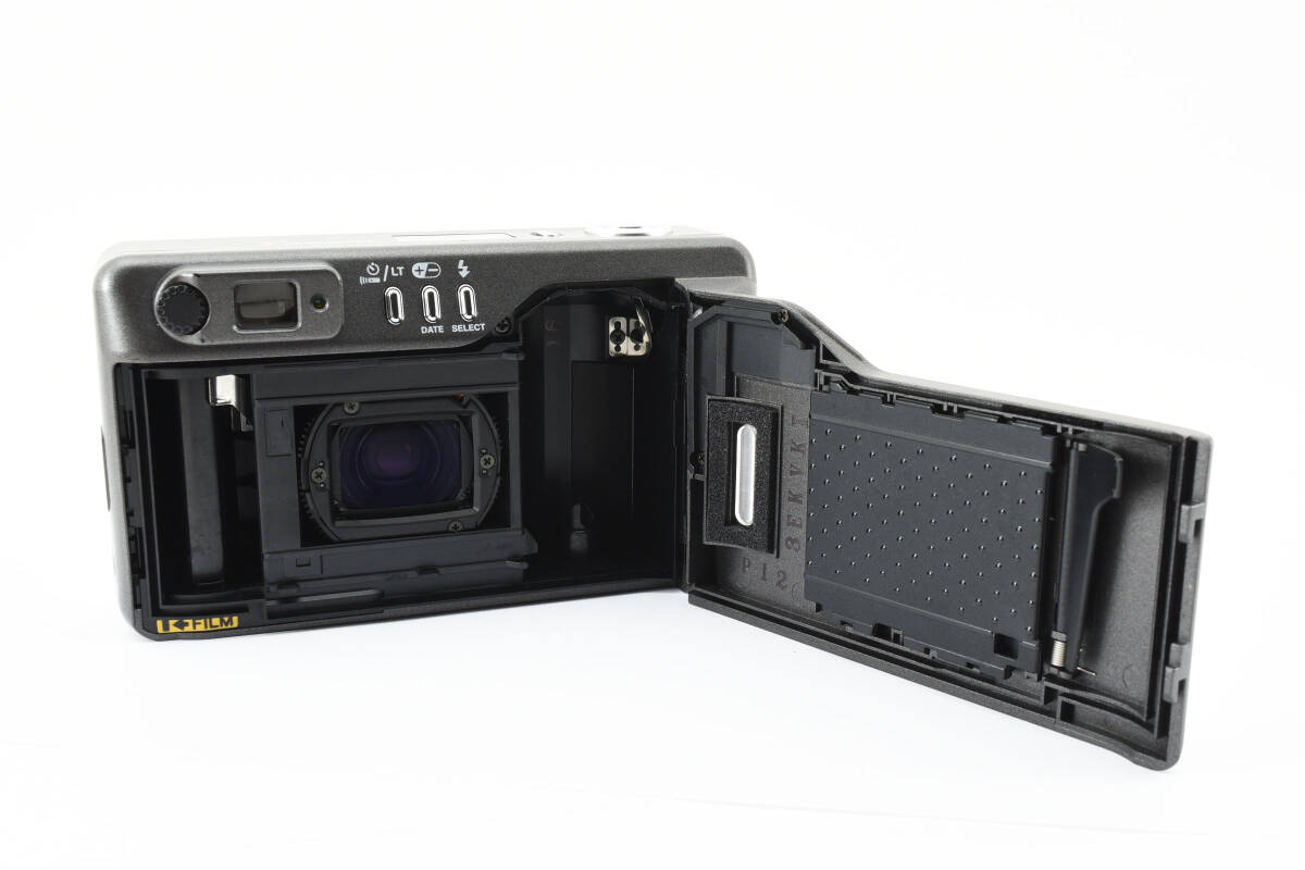 KYOCERA Kyocera T Zoom Carl Zeiss Vario Tessar T 28-70mm F4.5-8 compact film camera (3897)