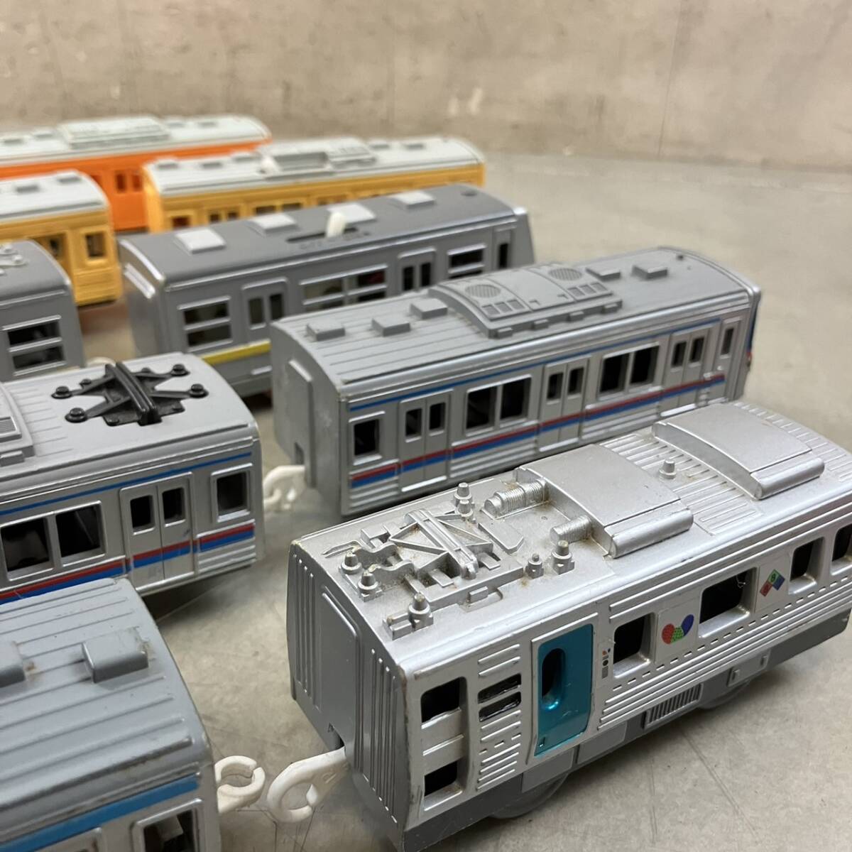 [4-190]タカラトミー TOMY プラレール まとめ売り 在来線 急行列車 列車 レトロ おもちゃの画像6