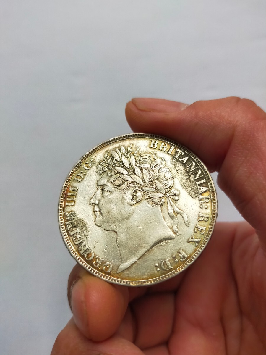 イギリス大型銀貨　ジョージ4世　1821　直径約38mm 　重さ約28.3ｇ ヨーロッパ銀貨　稀少品_画像1