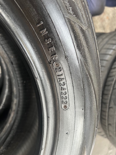 215/60R17 TOYO TRAMPATH MPZ 2022年製 4本 25,000円 京都からの画像8