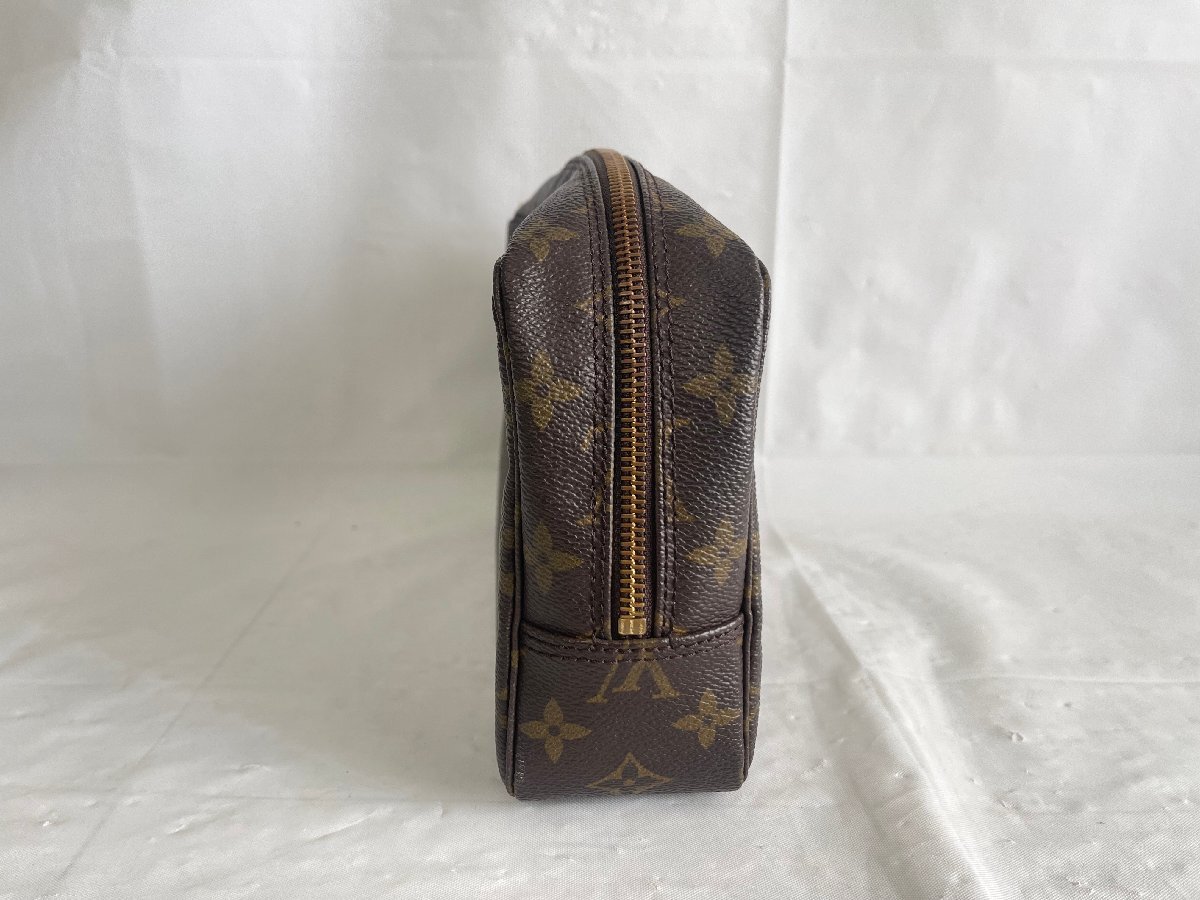 SM0604-10I ゆうパック着払い LOUIS VUITTON モノグラム トゥルース・トワレット23 セカンドバッグ ポーチ M47524/TH8911 ルイ・ヴィトン_画像4