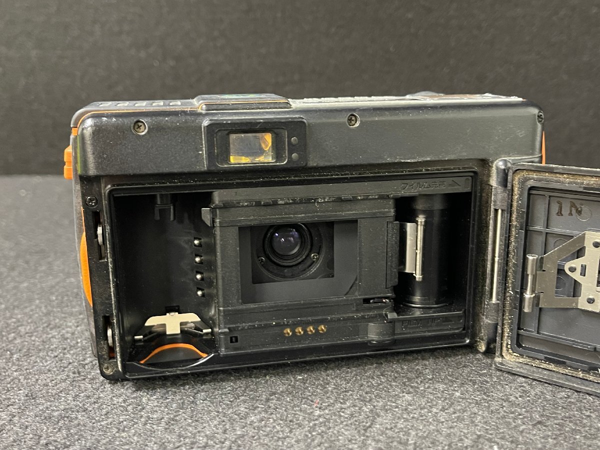 KF0604-45I　ゆうパック着払い　Konica　現場監督 WB　35WB ECO 　コンパクトカメラ　コニカ　オレンジ　フィルムカメラ　光学機器