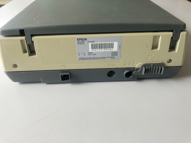 EPSON GT8200U A4 scanner 