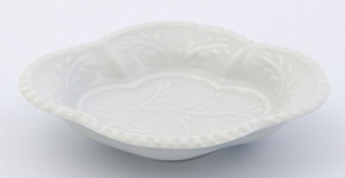 伊万里焼 徳七窯 お手塩皿 木瓜型 白磁の画像2