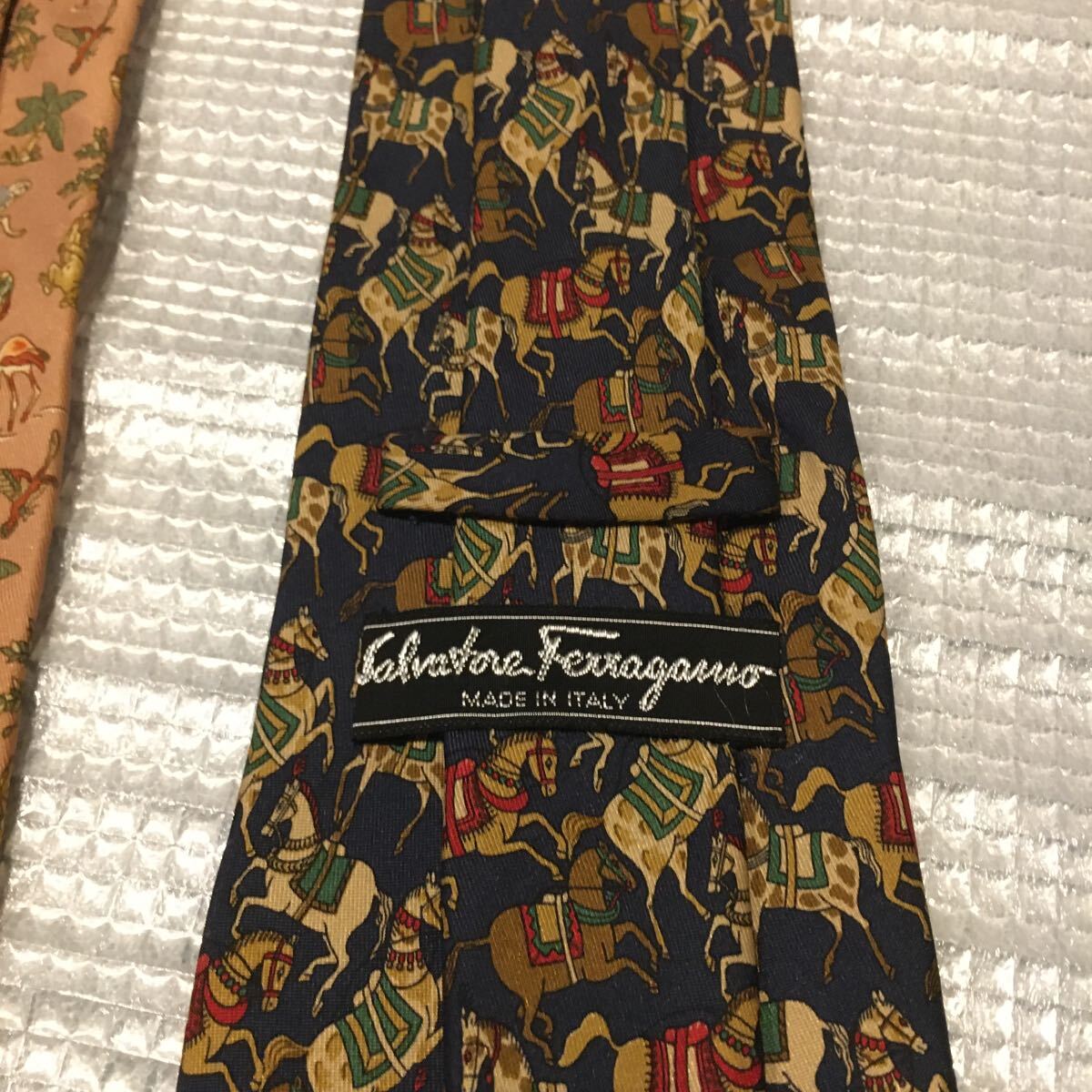 新品未使用あり 極美品のみ 4本セット Salvatore Ferragamo GIORGIO ARMANI ネクタイ 送料一律520円 フェラガモ アルマーニ _画像7