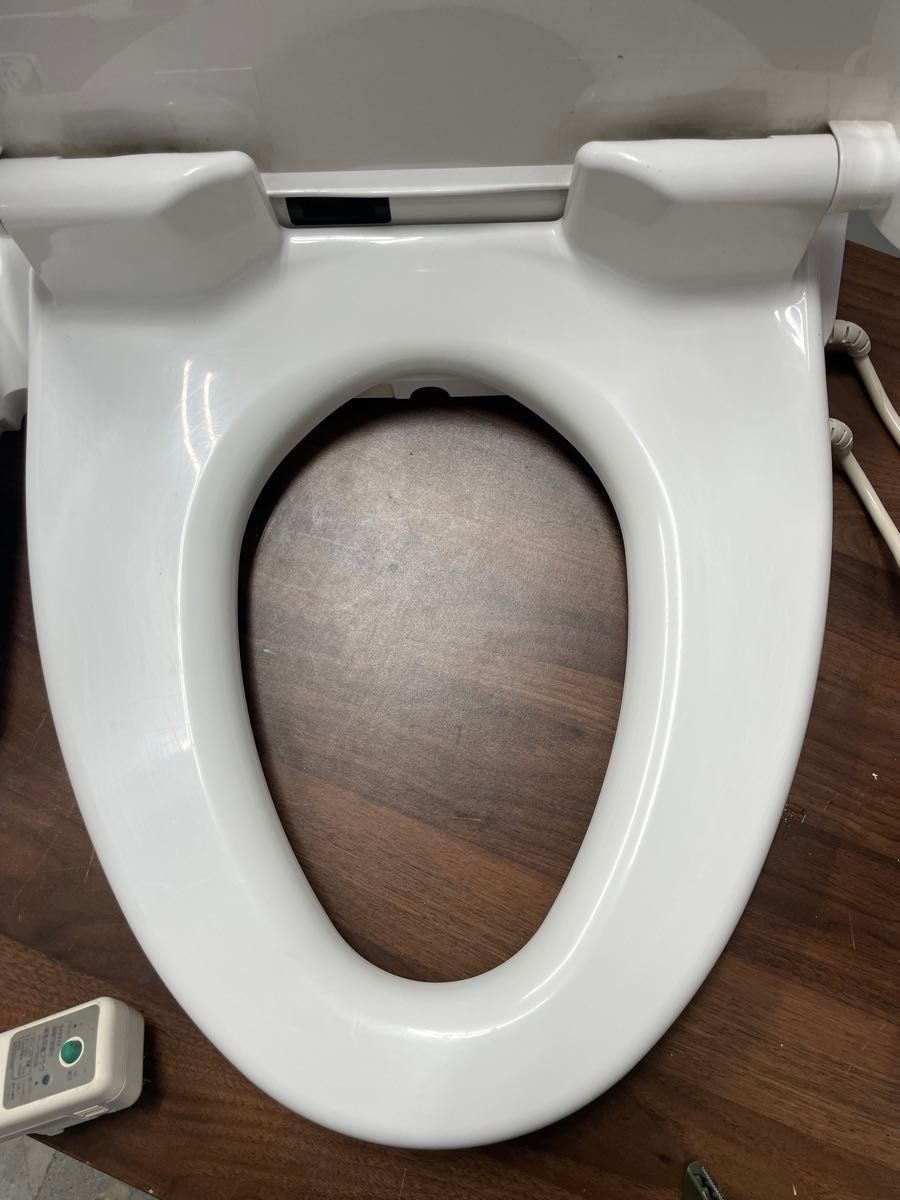 18 ウォシュレット 温水洗浄便座 TOTO 6221|Yahoo!フリマ(旧 18 ウォシュレット 温水洗浄便座 TOTO 6221|Yahoo!フリマ(旧