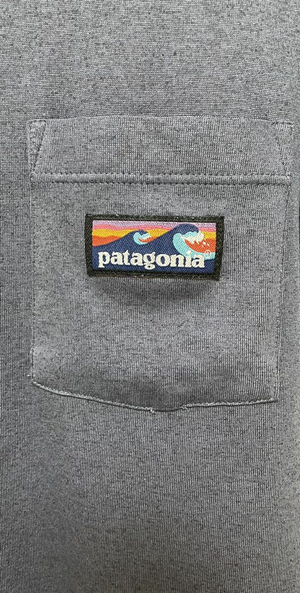 パタゴニア Patagonia 2020年代 ラベル ポケット Tシャツ カットソー 半袖 スクエアロゴ ネイビーメンズ Mサイズ_画像2