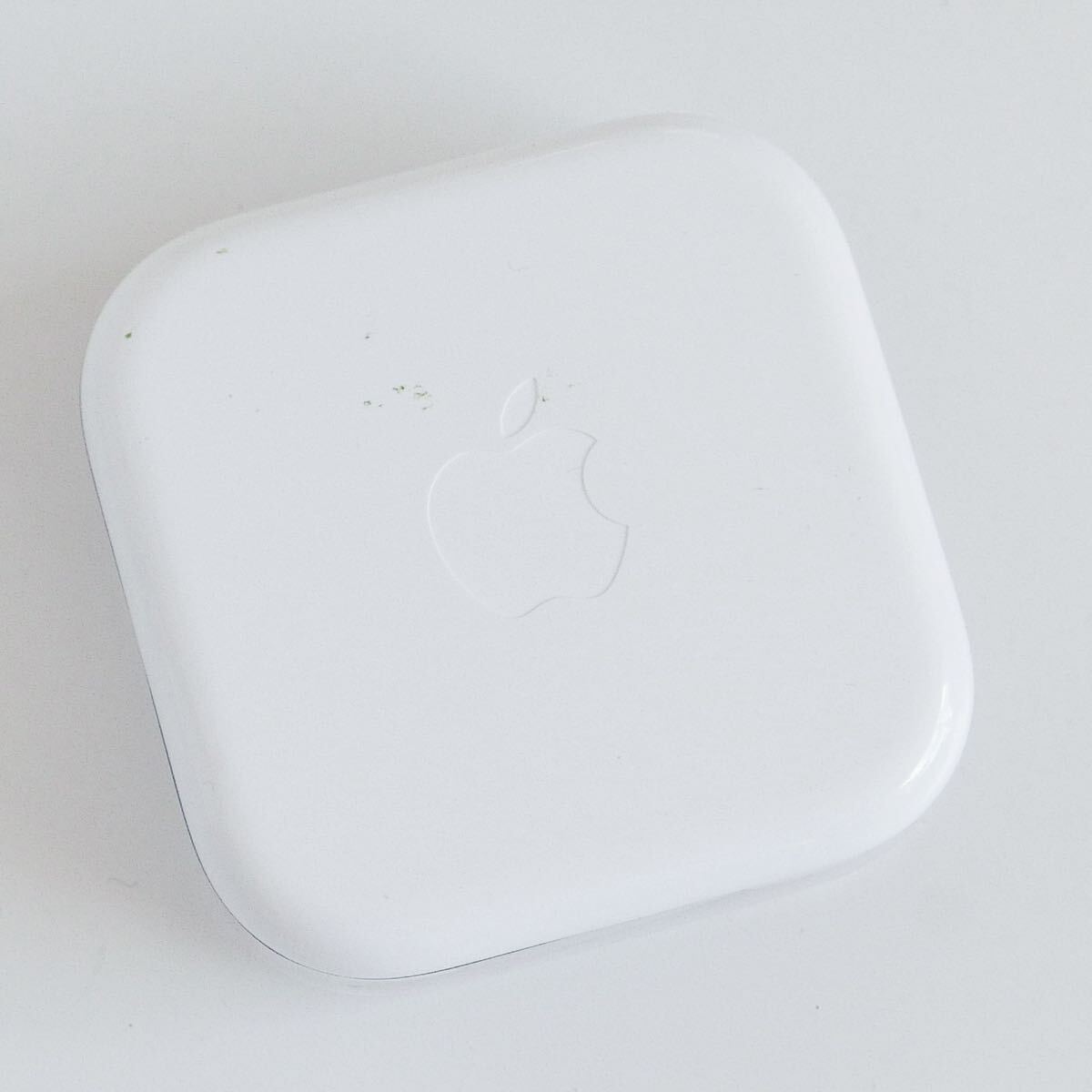 〈即決〉Apple アップル EarPods with 3.5 mm Headphone Plug イヤホン .. ［ゆうパケット発送対応］の画像3