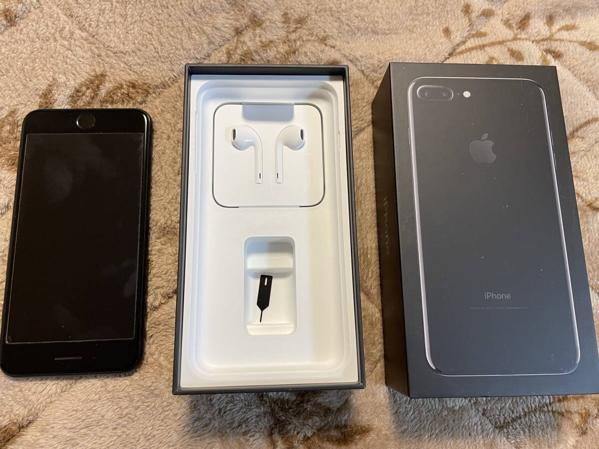 【おまけ付き】iPhone7Plus JetBlack 256GB 中古品