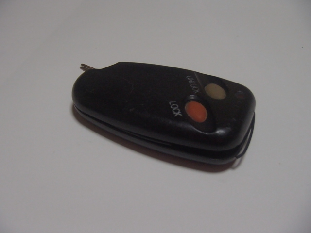  б/у Mitsubishi оригинальный дистанционный ключ 2 кнопка утиль Pajero Mini Pajero Galant Mirage Delica Space Gear коричневый отдых стоимость доставки 230 иен 