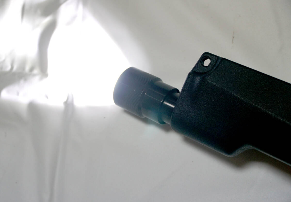 メーカー不明 SureFire風 MP5 ハンドガード LEDライト 東京マルイ スタンダード電動ガン対応 点灯確認済 CQB CQC シュアファイア A4 A5の画像6