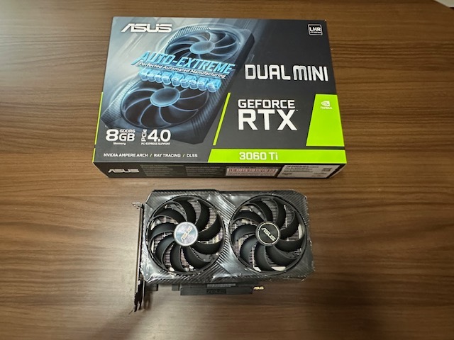 ASUS DUAL GeForce RTX 3060 Ti V2 MINIの画像1