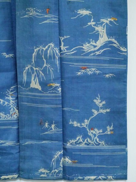 【KIRUKIRU】明治期 当時物 着物 時代衣装 時代資料 正絹 刺繍 青地 水辺の風景柄 レトロ 古布 古裂 リメイク 材料 生地の画像7