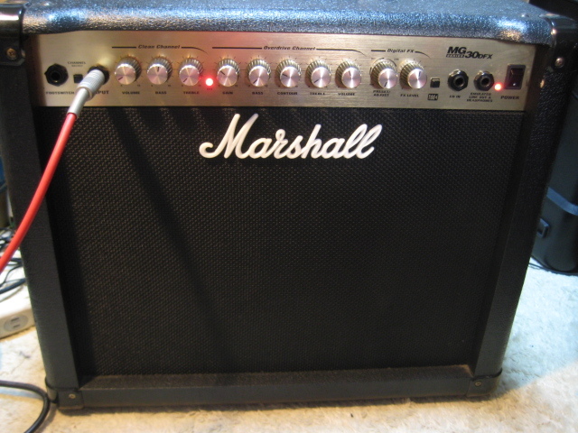 Marshallマーシャル ギターアンプMG30GFX　の出品です。_画像1
