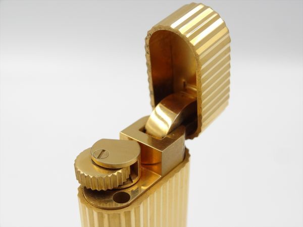 17664De Cartier カルティエ ガスライター ゴールド ストライプ ロングタイプ オーバルの画像3
