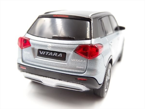 ミニカー SUZUKI スズキ VITARA(2018) 1/43 KOMATSU コマツ D61PXi-23 ブルドーザー 株主優待非売品の画像4