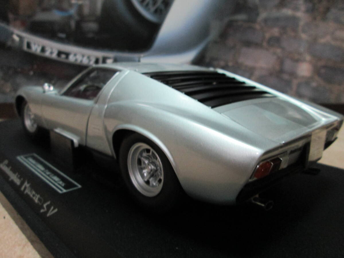 1/18 「Lamborghini Miura P400SV」！  「Silver」！！ 「京商」の画像4