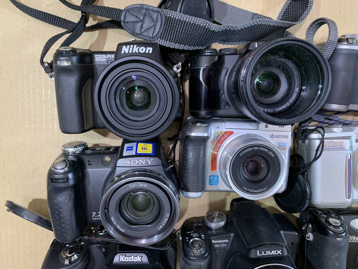 【20個】FUJIFILM/SONY/Nikon/OLYMPUS/LUMIX/大量 コンパクトデジタルカメラ 動作未確認 まとめて ジャンク セット まとめ (656)_画像2