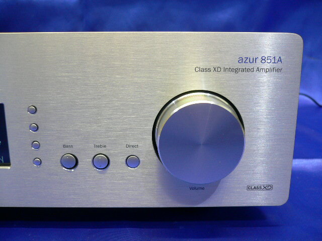 極上品　Cambridge Audio　プリメインアンプ　Azur 851A　Class XD　シルバー　元箱あり　ケンブリッジ オーディオ