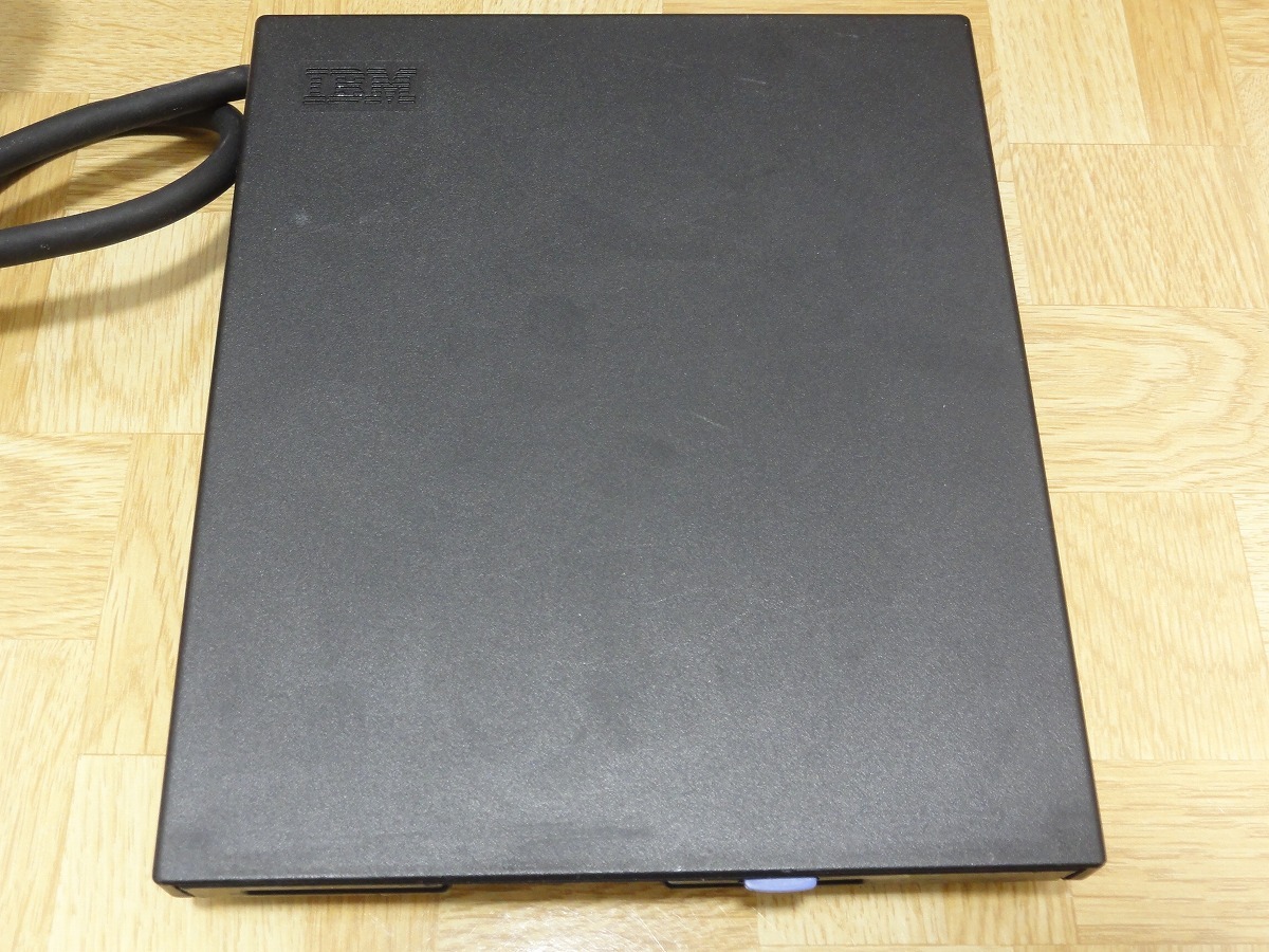 *IBM Thinkpad560E 600 др. для внутренности FDD 05K8874. установленный снаружи кейс 05K6187 комплект стоимость доставки 230 иен 