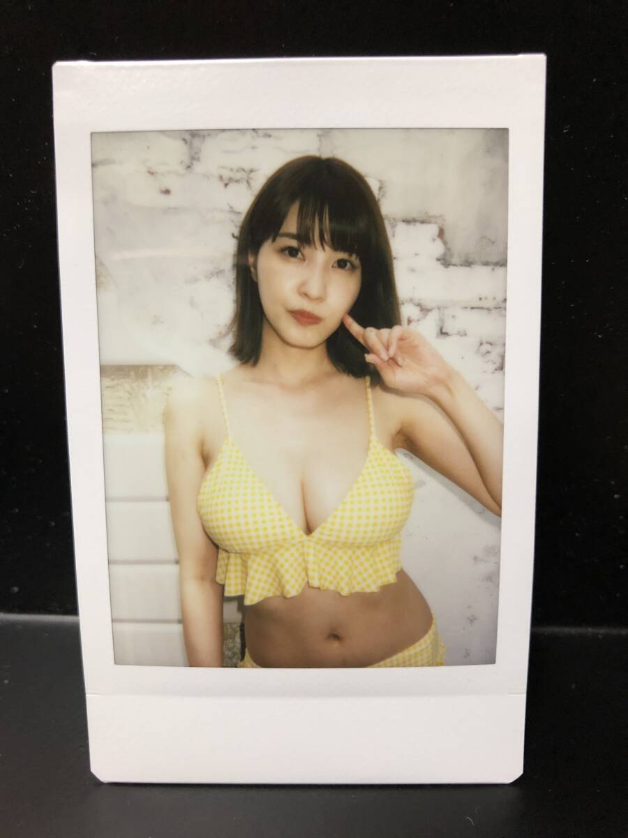 C81 岸明日香 トレカ購入特典チェキ の画像1