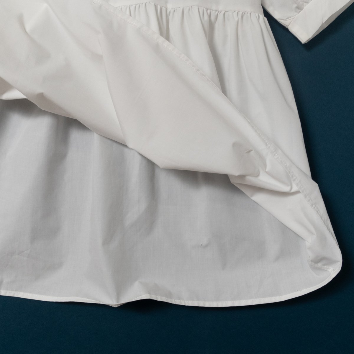 eur3 エウルキューブ 7分袖チュニックワンピース ビッグ袖 白 プルオーバー 綺麗め かぎ針編みレース OLEFP-36080 大きいサイズ 0サイズ_画像7