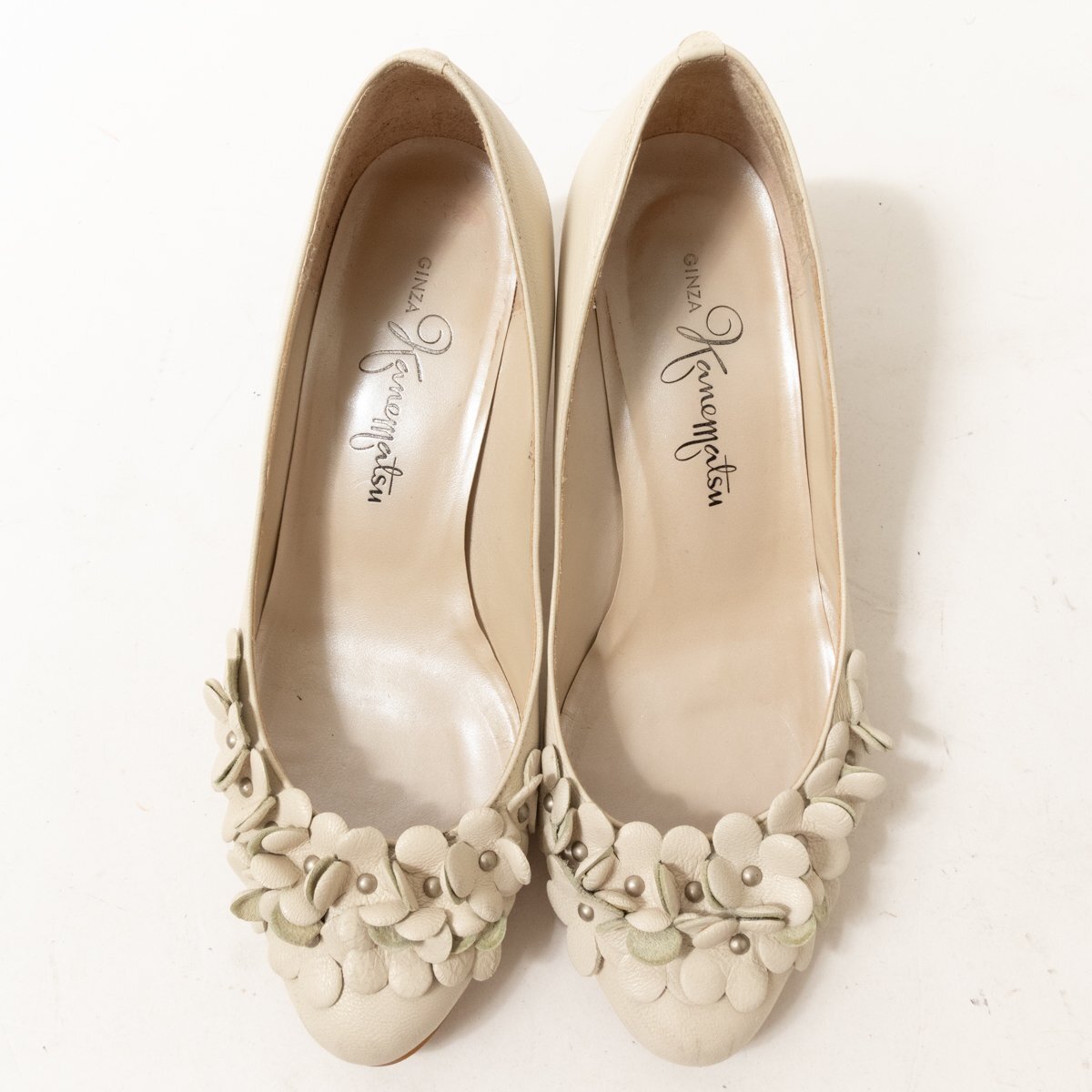  Ginza Kanematsu GINZA Kanematsu leather flower pumps low heel shoes shoes 22.5cm ivory series beautiful .femi person women's shoes 