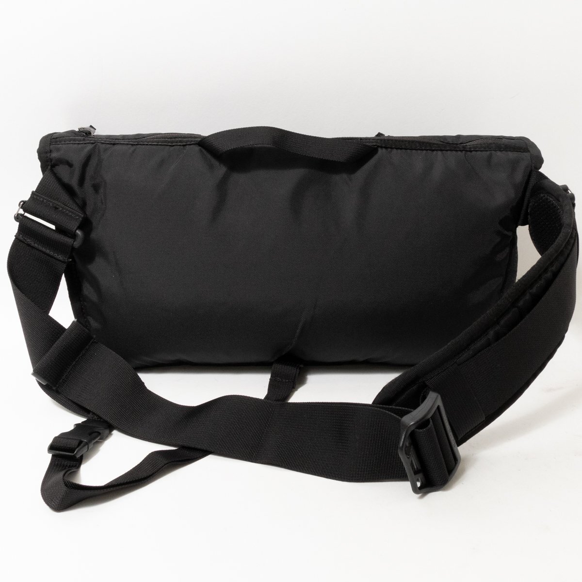 [1 jpy start ]TIMBUK2tin back two shoulder bag body bag diagonal .. polyester black black flap plain bag 