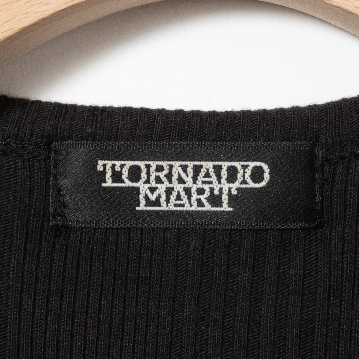  mail service 0 TORNADO MART Tornado Mart V neck T-shirt rib T-shirt short sleeves T-shirt black black cotton 100% cotton simple summer put on mawashi 