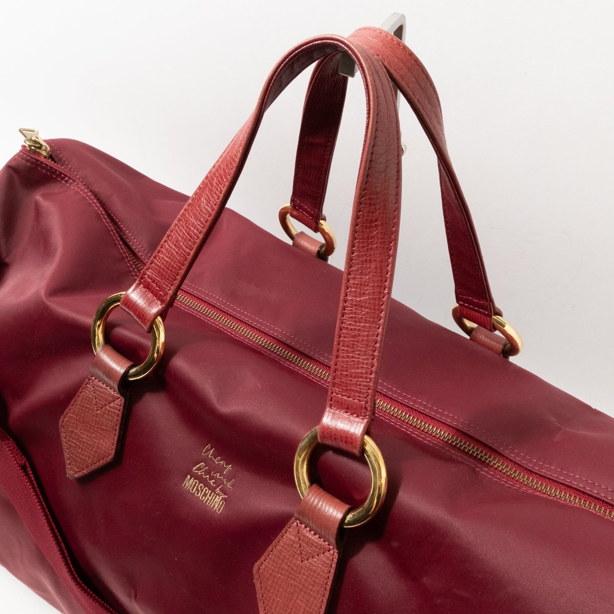 MOSCHINO Moschino Boston bag bordeaux Gold nylon leather lady's diagonal .. hand .. high capacity travel casual bag bag 