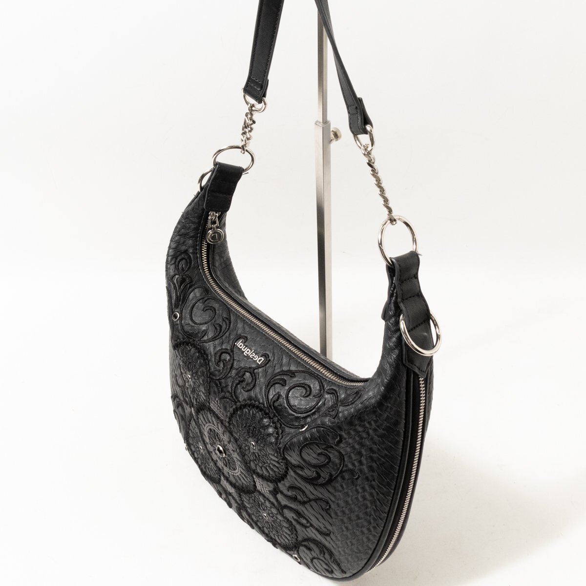 Desigual デシグアル ショルダーバッグ ハンドバッグ 肩掛け鞄 手持ち鞄 合成皮革 ブラック スパンコール オリエンタル カジュアル 婦人 鞄の画像7